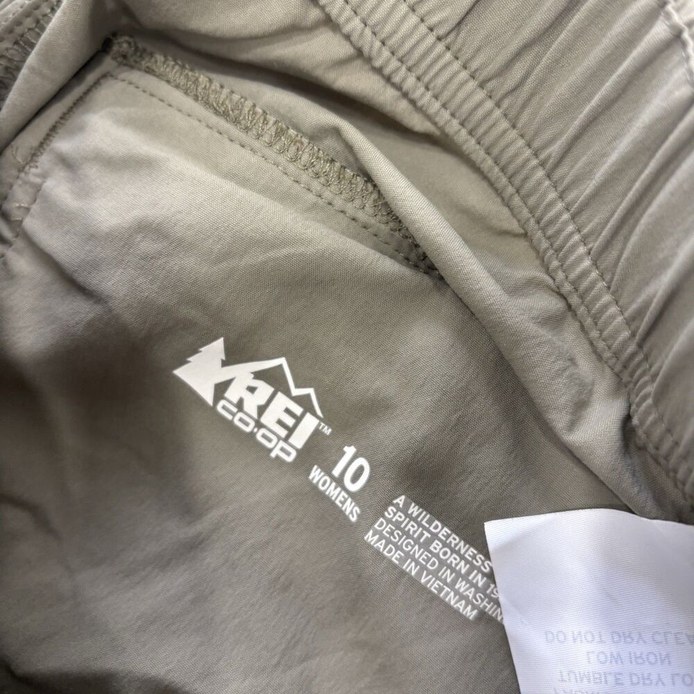 REI Pants Womens Size 10 Savanna Trail Pants Green Outdoors NWT Hiking - Picture 3 of 7